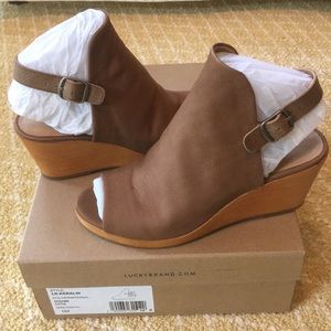 Lucky Brand “Keralin” Leather Wedges - NIB